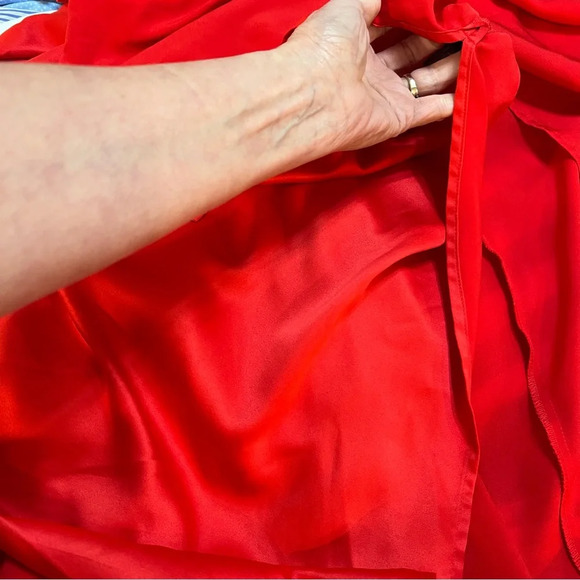 Vince Camuto Vibrant Red Open Back Beaded Tie Neck Maxi Dress. Size 14 - Picture 12 of 15